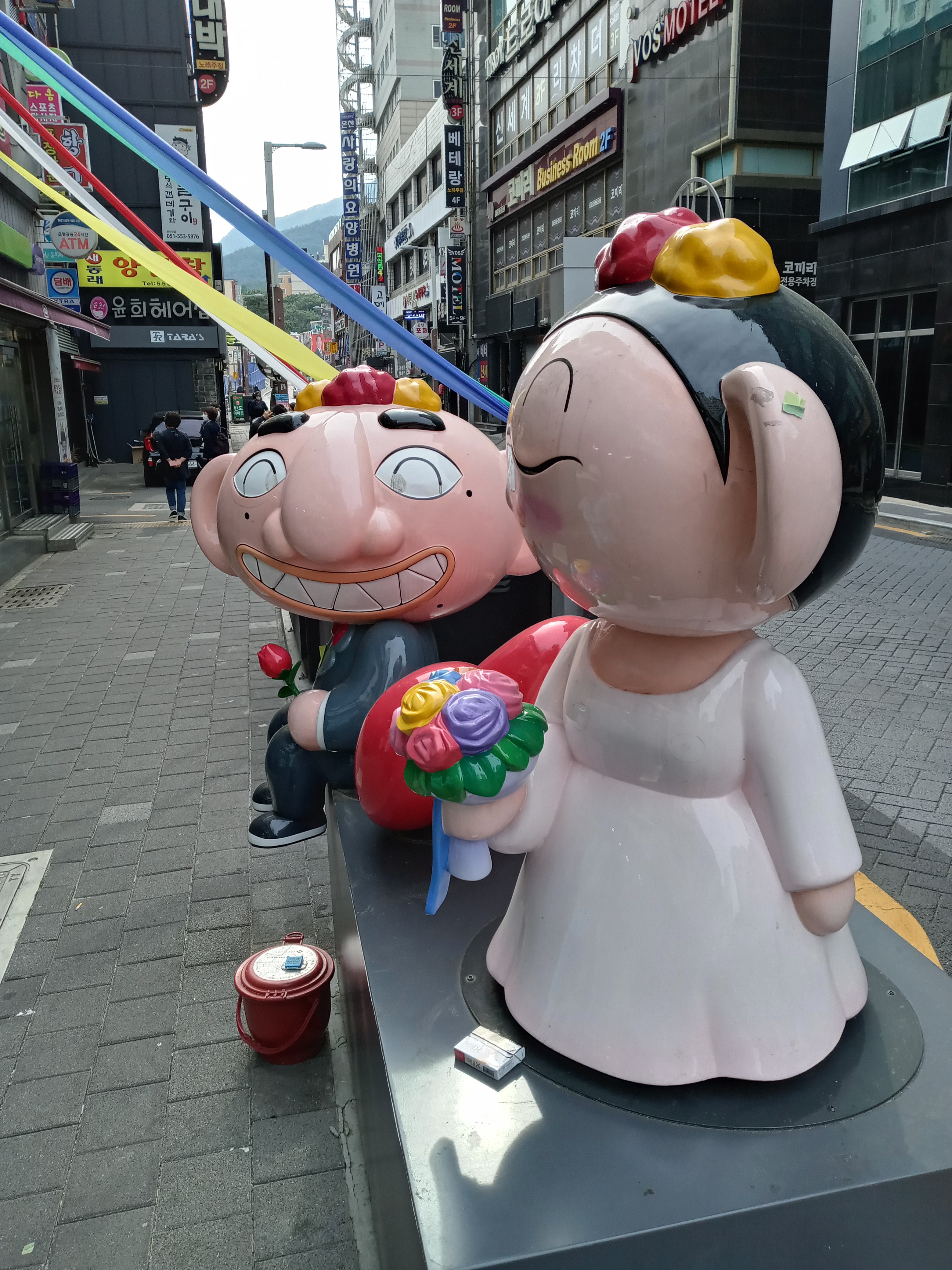 dongnae-hot-spring-public-art-1-