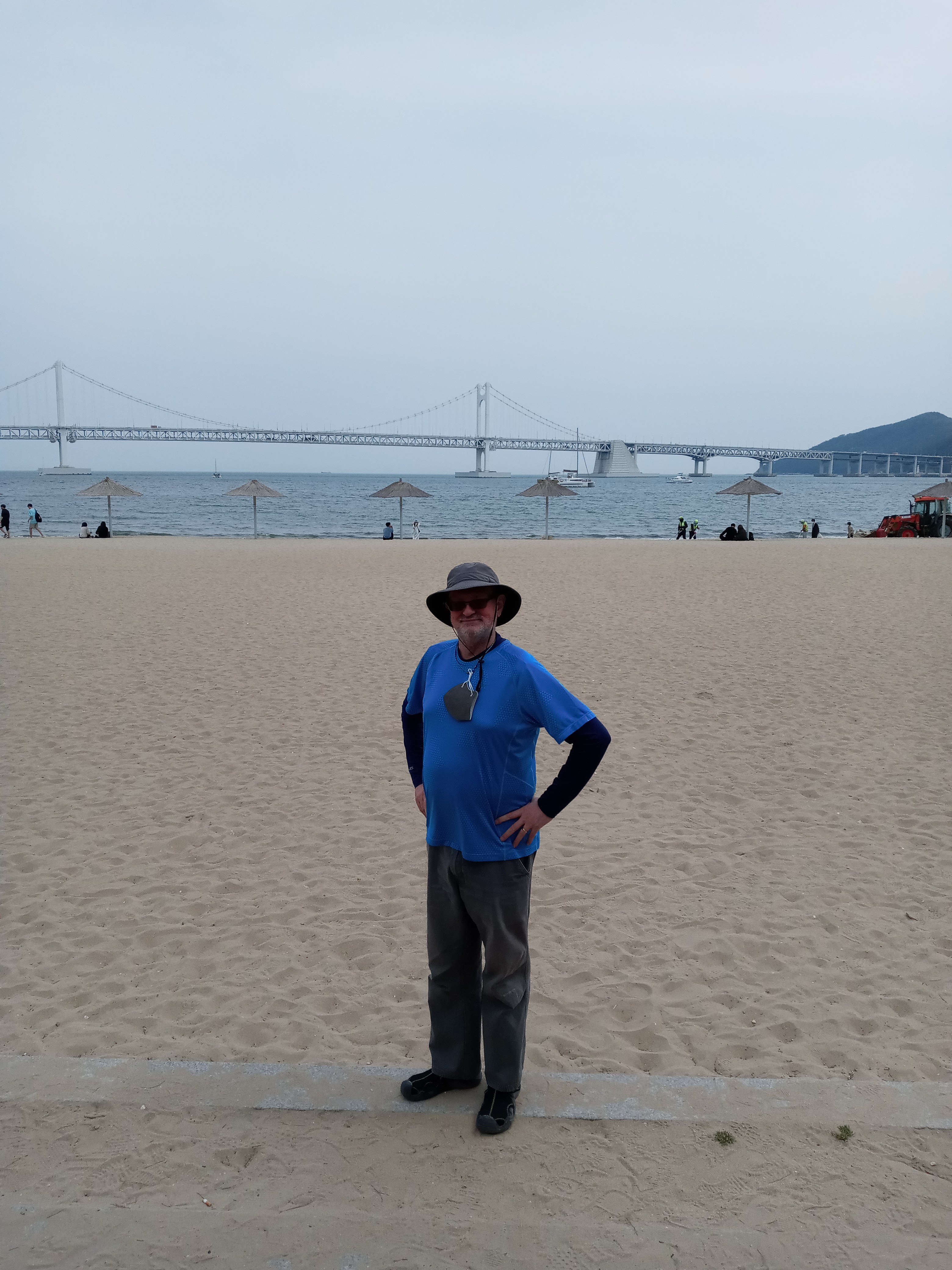 gwanalli-beach-scene-